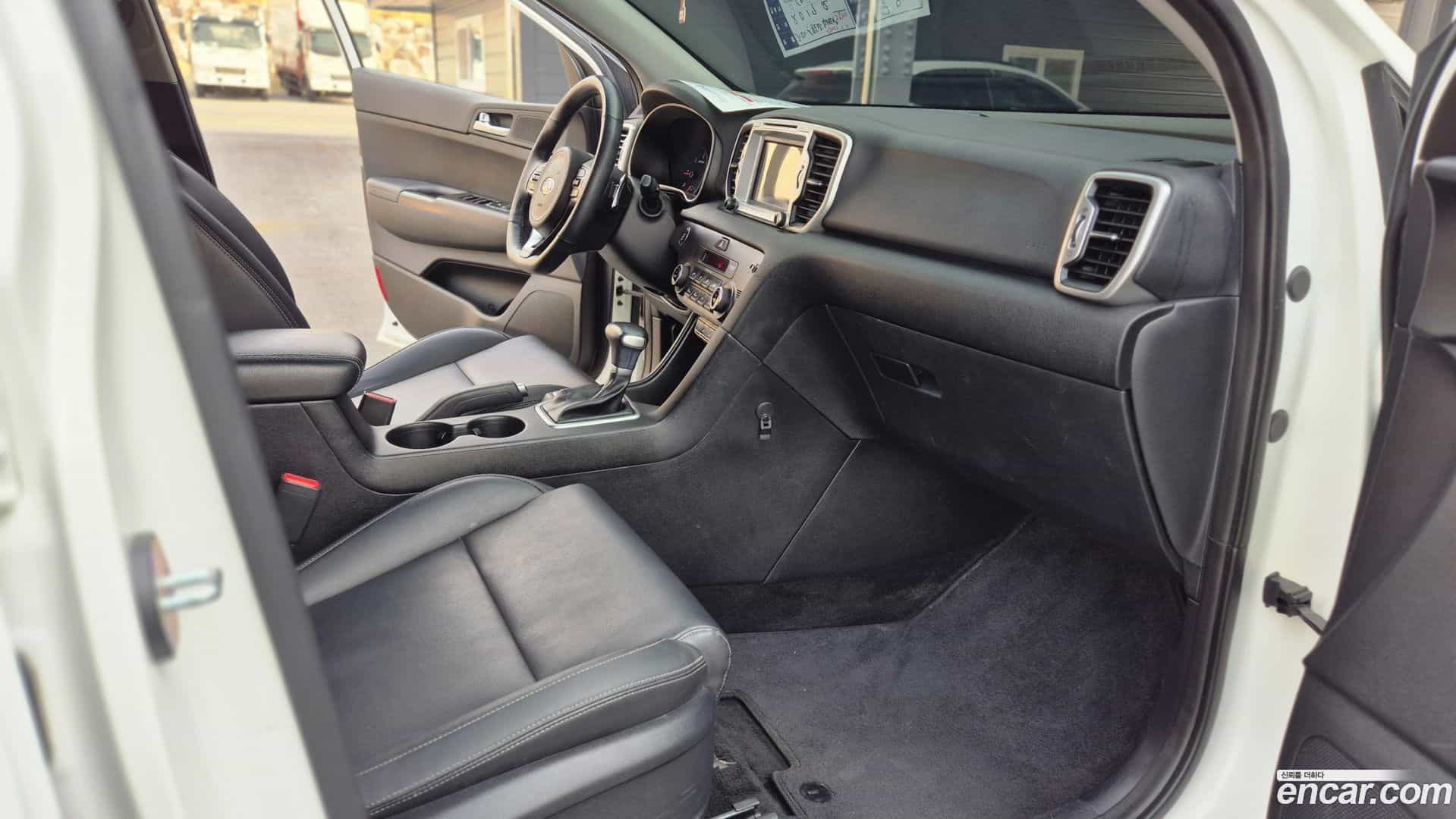 Sportage Kia 2017.1-INNER-009