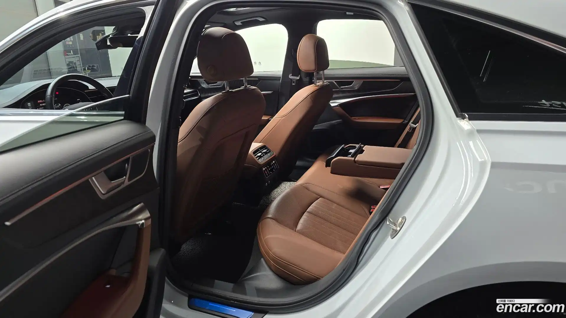 A6 Audi 2022.5-OPTION-015