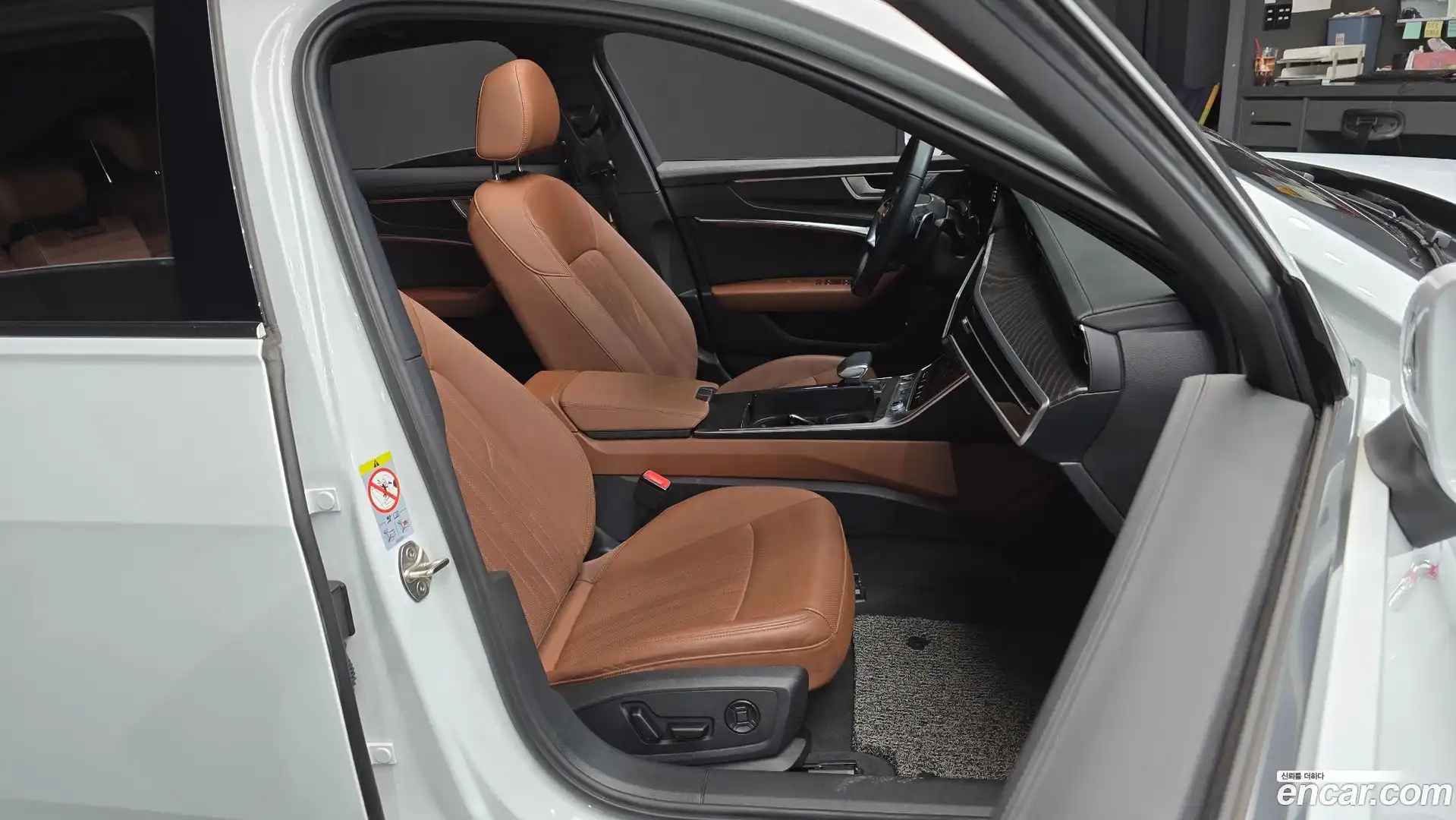 A6 Audi 2022.5-OPTION-016