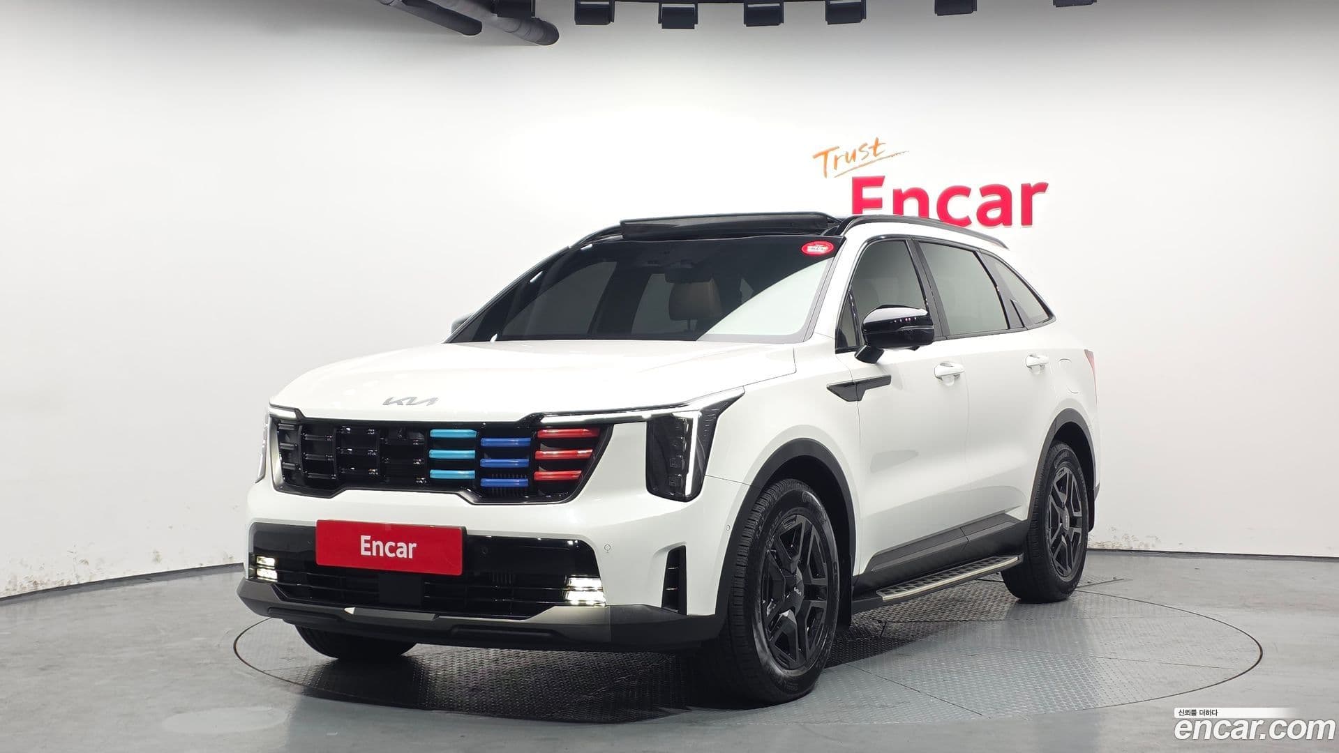 Main__Slider__Photo:Sorento Kia 2025.0-0