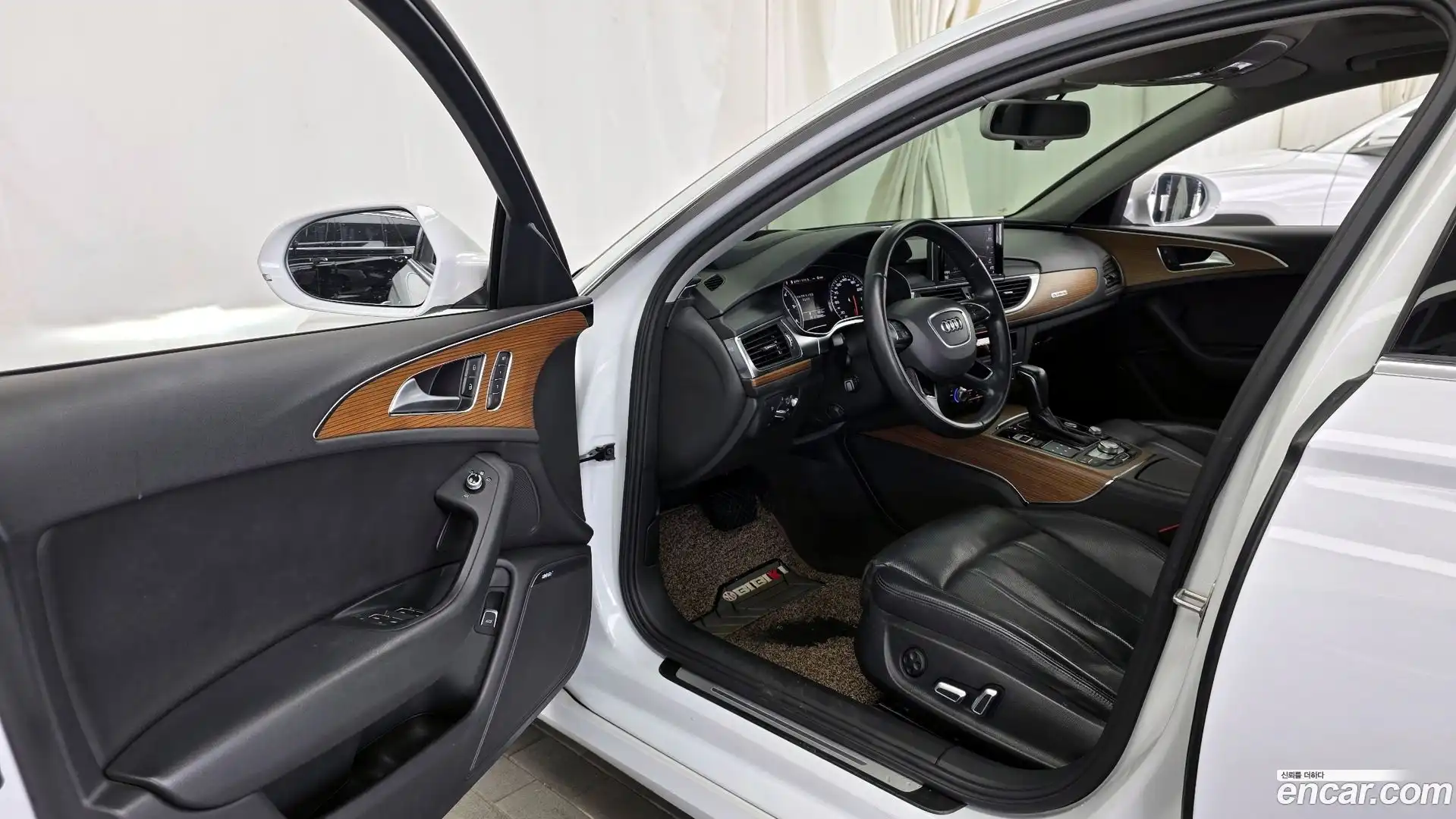 A6 Audi 2015.7-INNER-010