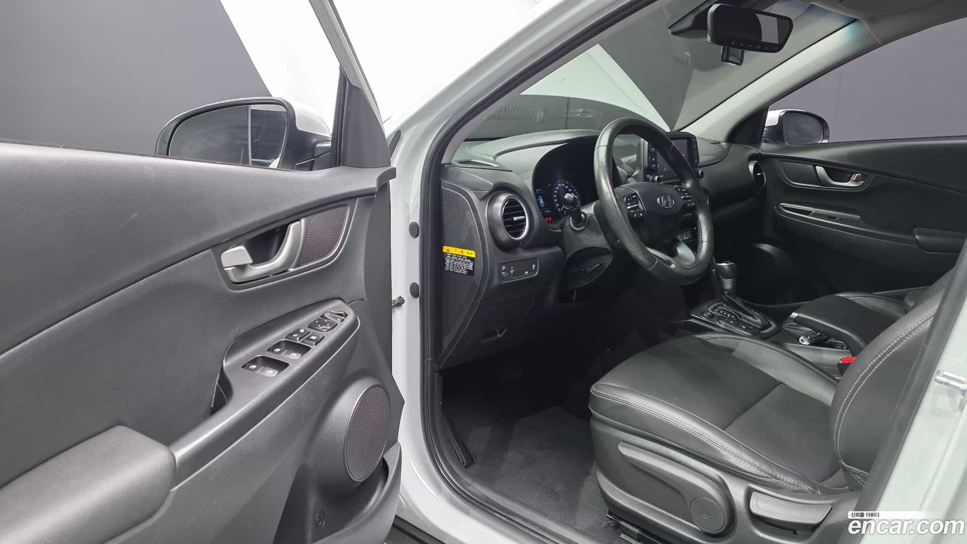 Kona Hyundai 2020.4-INNER-010