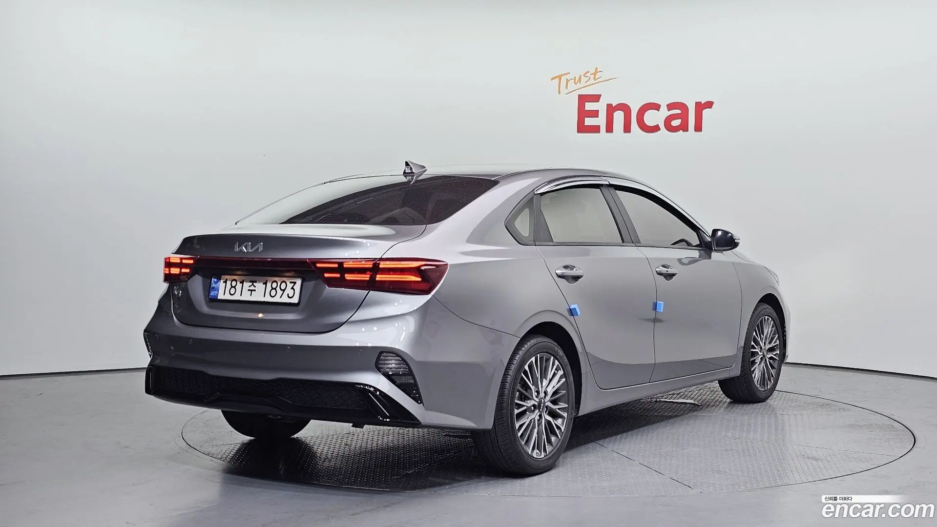 Main__Slider__Photo:K3 Kia 2024.4-1