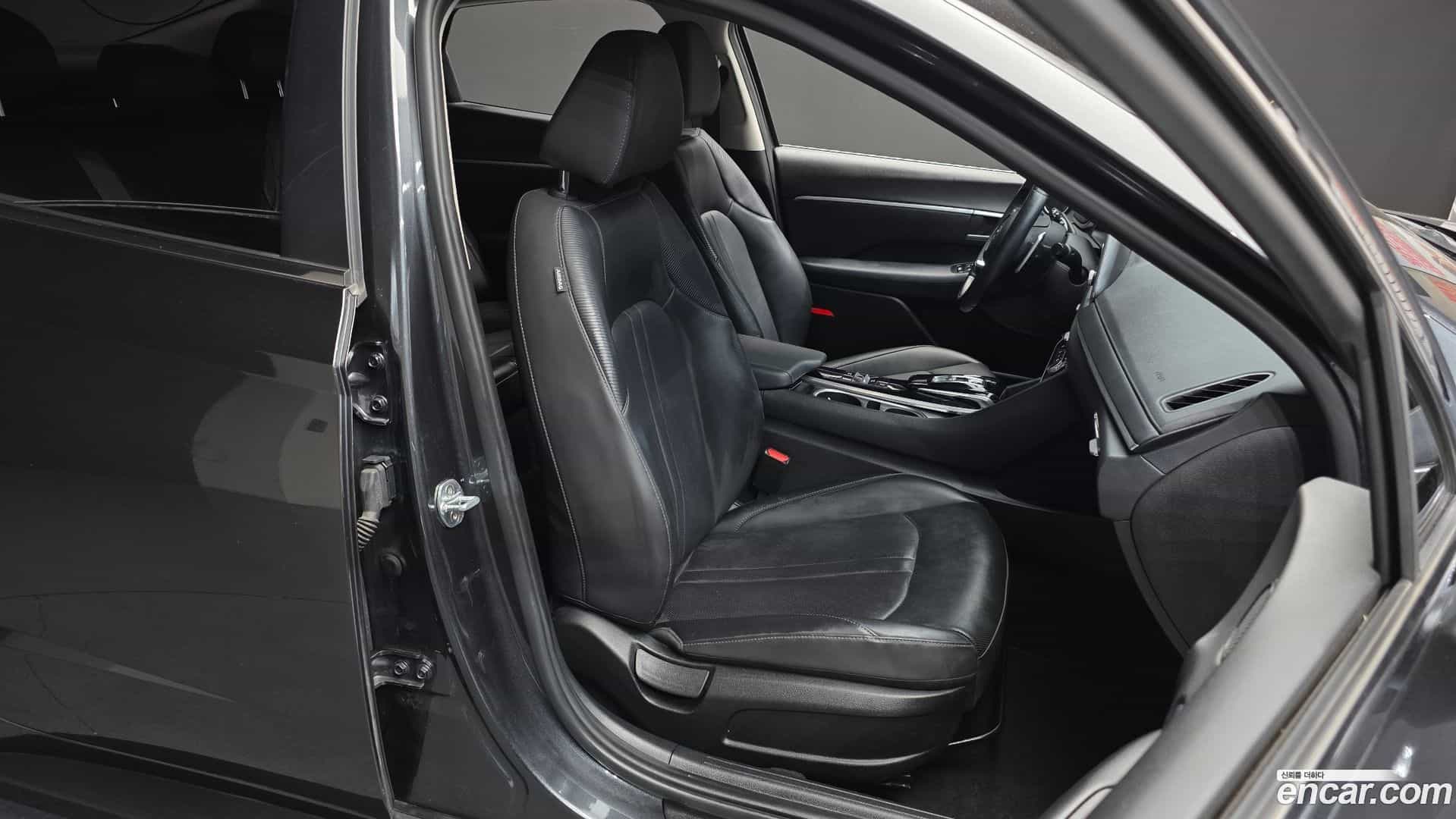 Sonata Hyundai 2019.11-OPTION-016