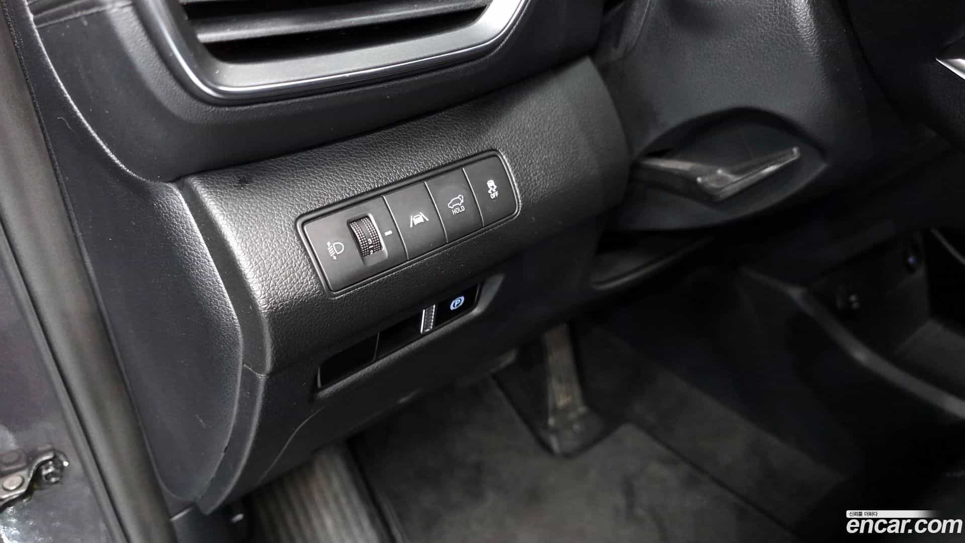 Santafe Hyundai 2022.1-OPTION-020