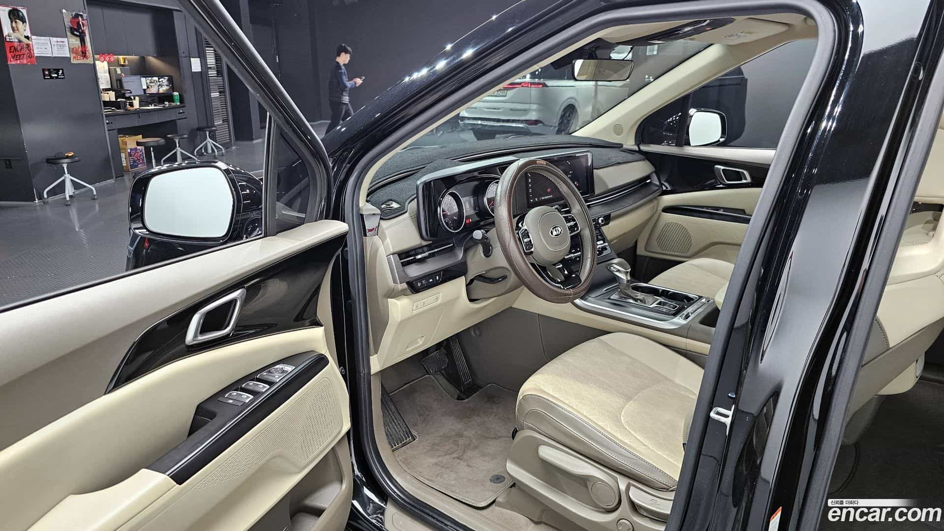 Canival Kia 2020.9-OPTION-015