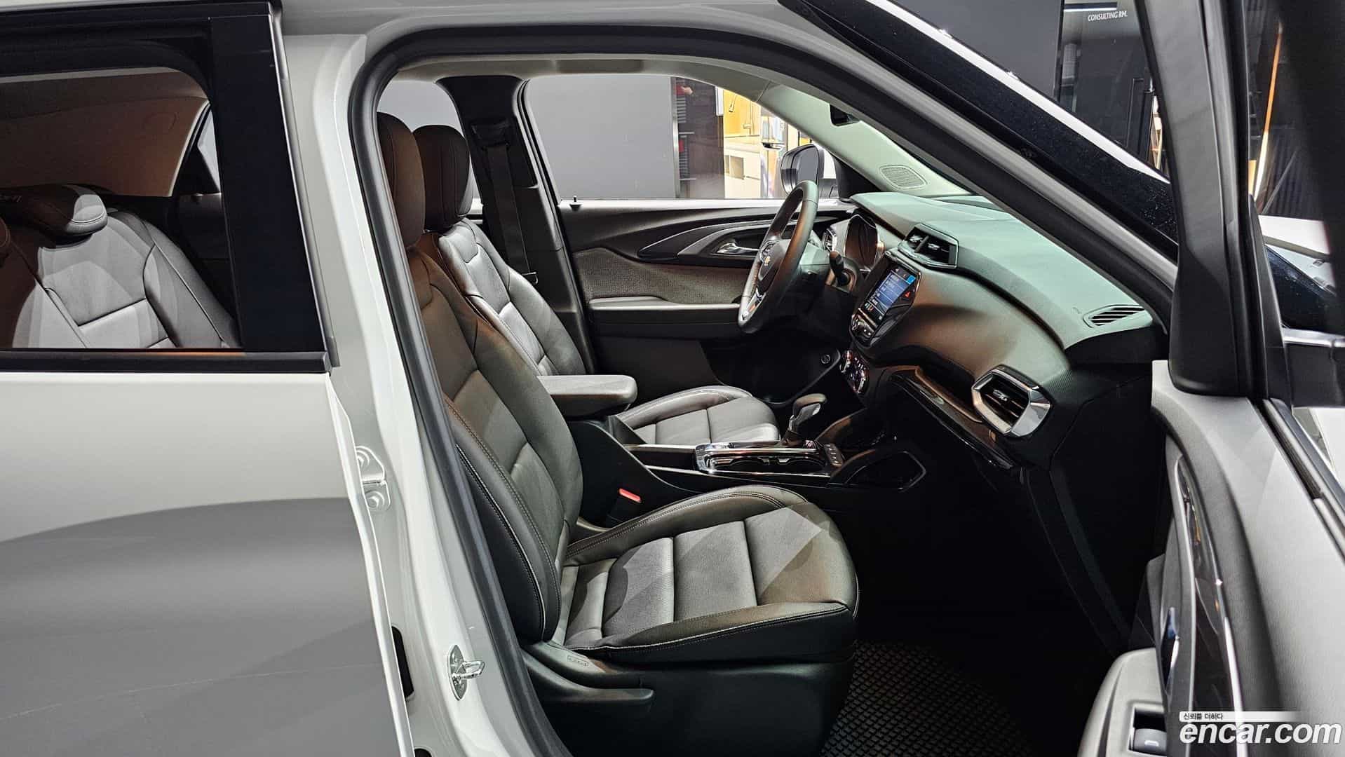 Trailblazer Chevrolet 2022.9-INNER-010