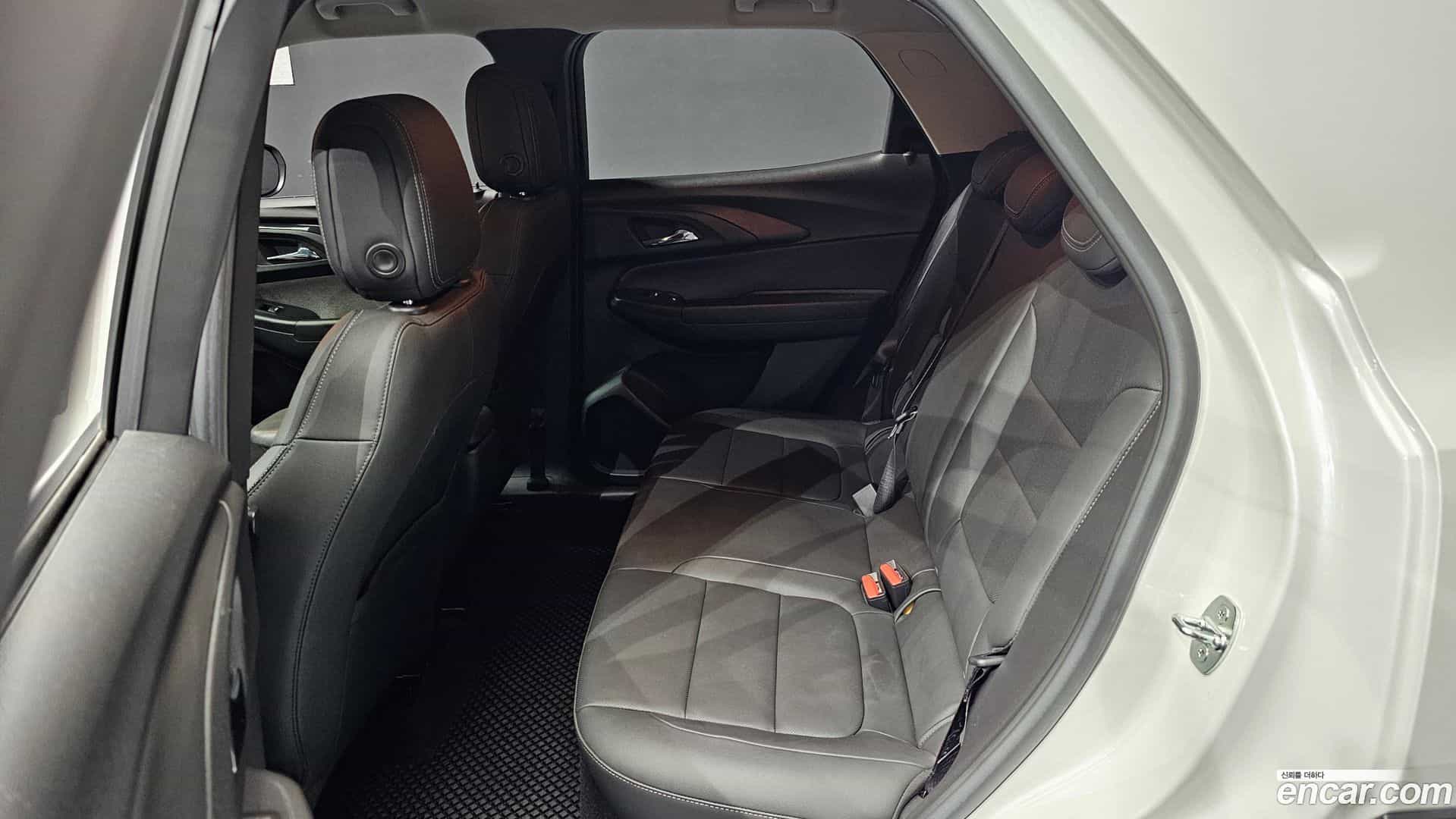 Trailblazer Chevrolet 2022.9-OPTION-016