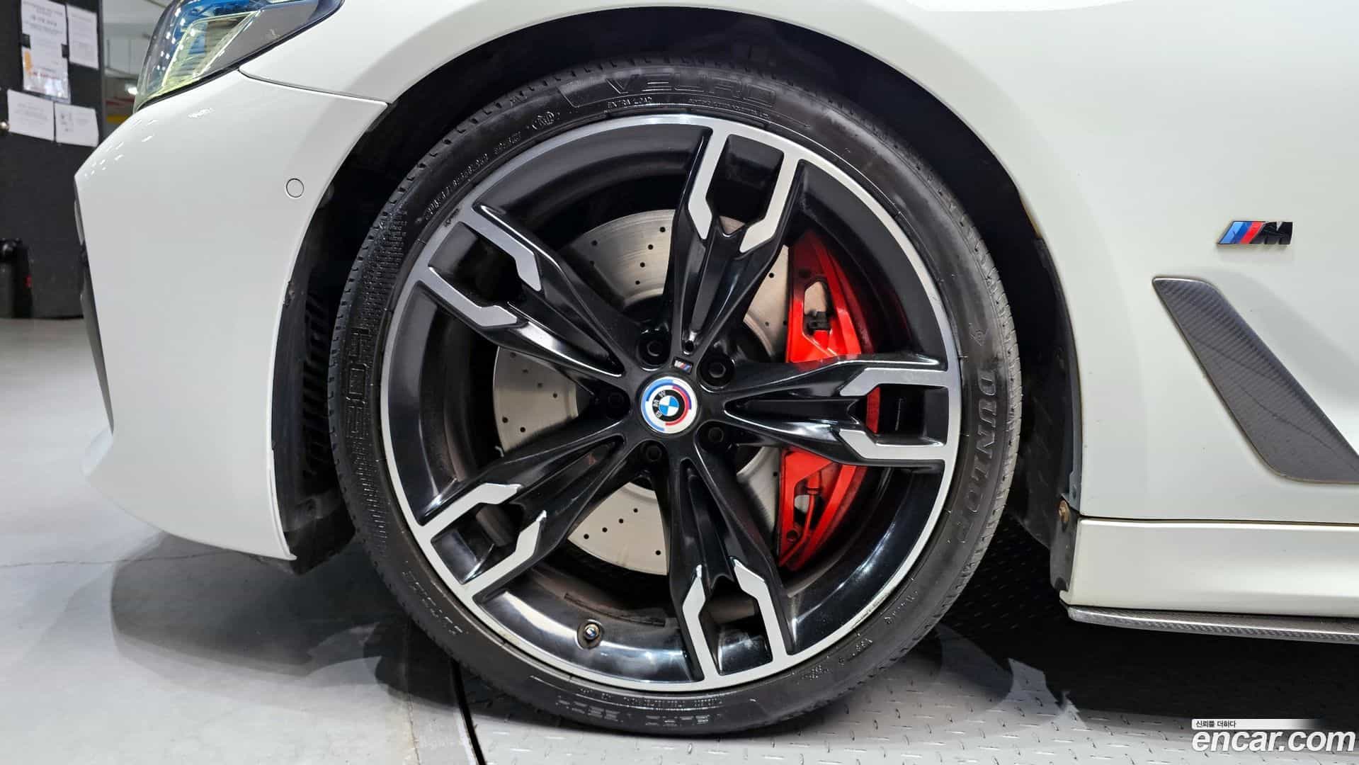 5-Series BMW 2022.8-OUTER-005