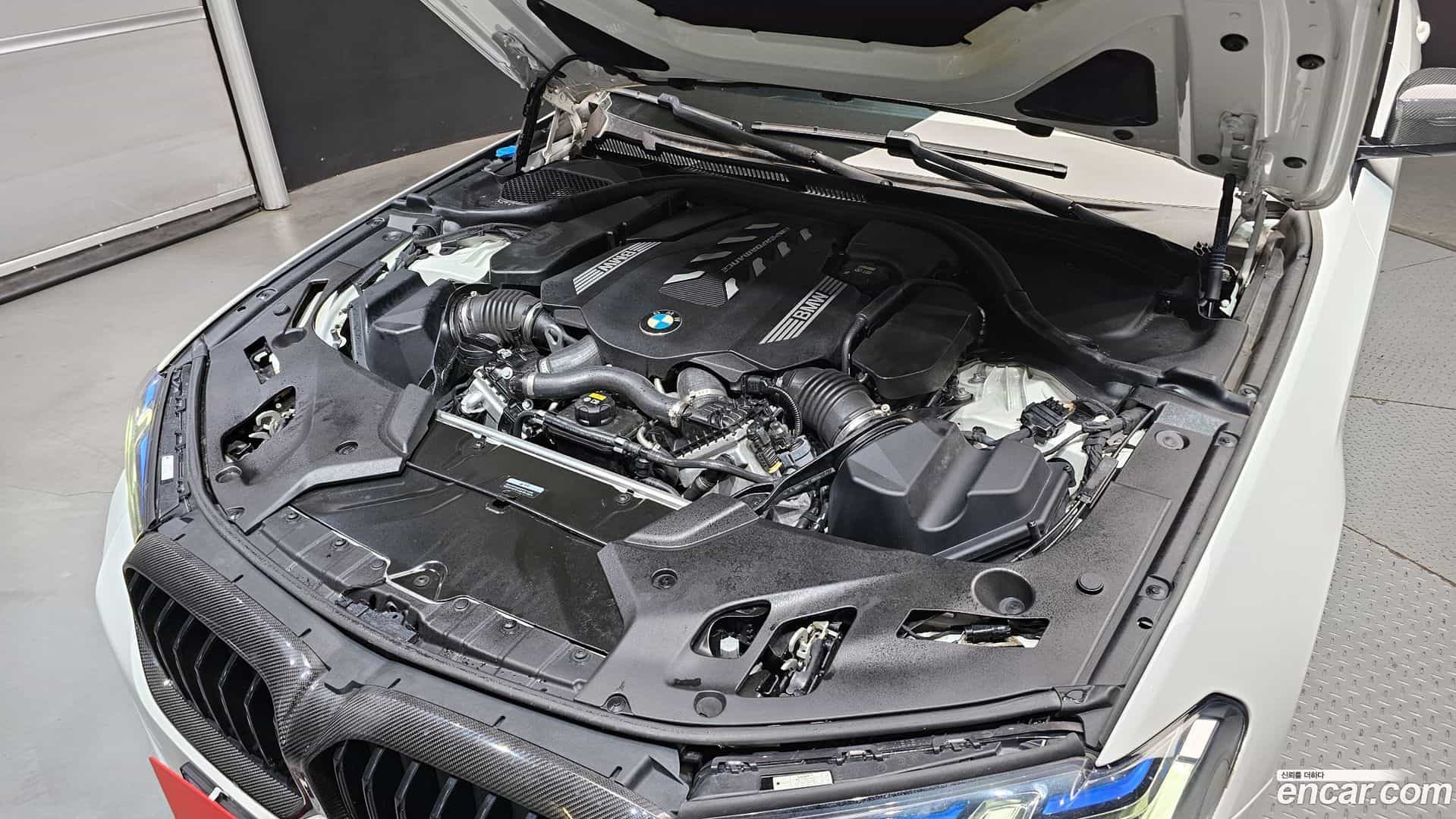 5-Series BMW 2022.8-OUTER-006
