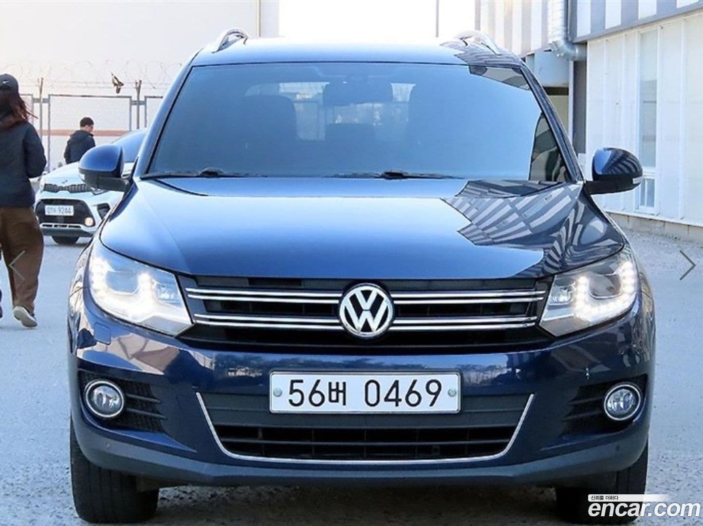 Main__Slider__Photo:Tiguan Volkswagen 2016.5-0