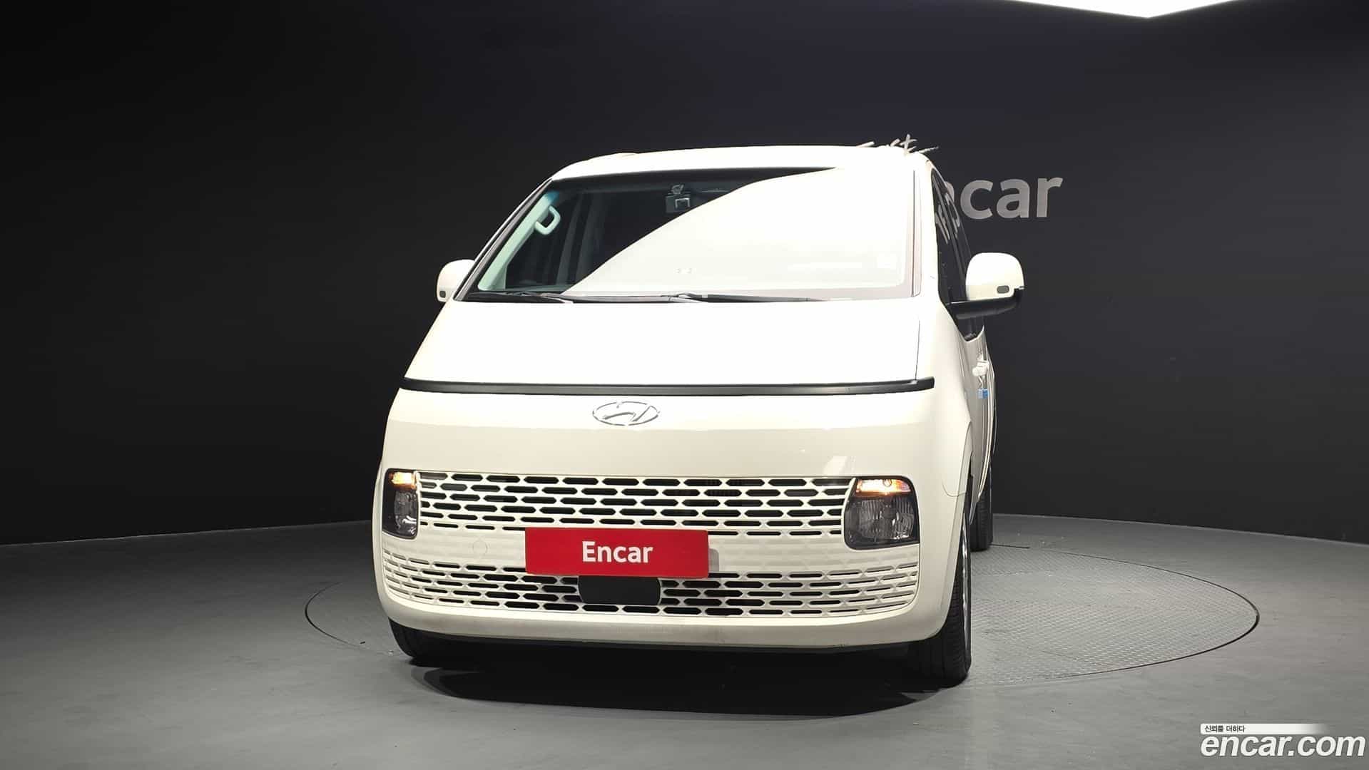 Staria Hyundai 2022.2-OUTER-003