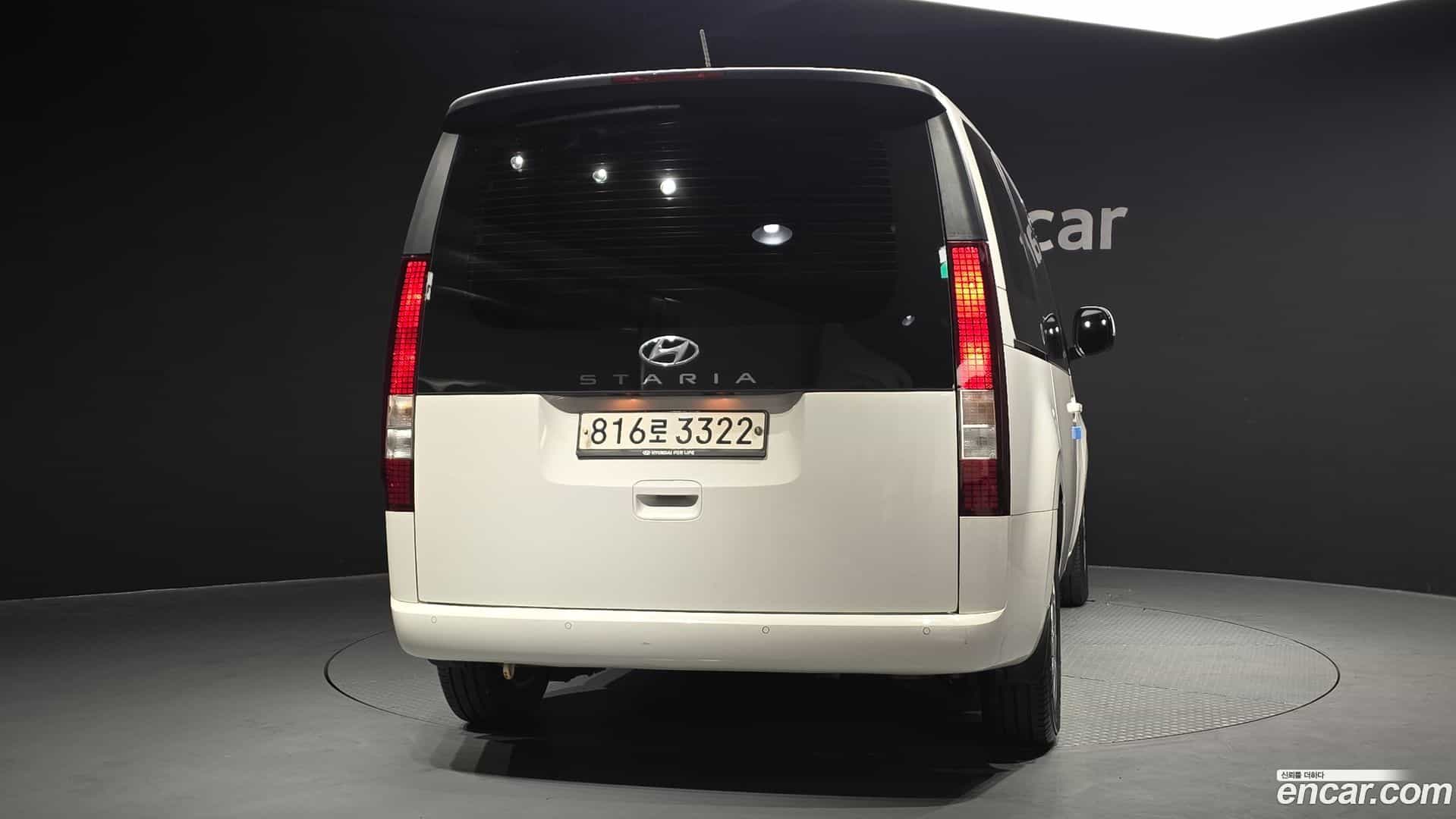 Staria Hyundai 2022.2-OUTER-004