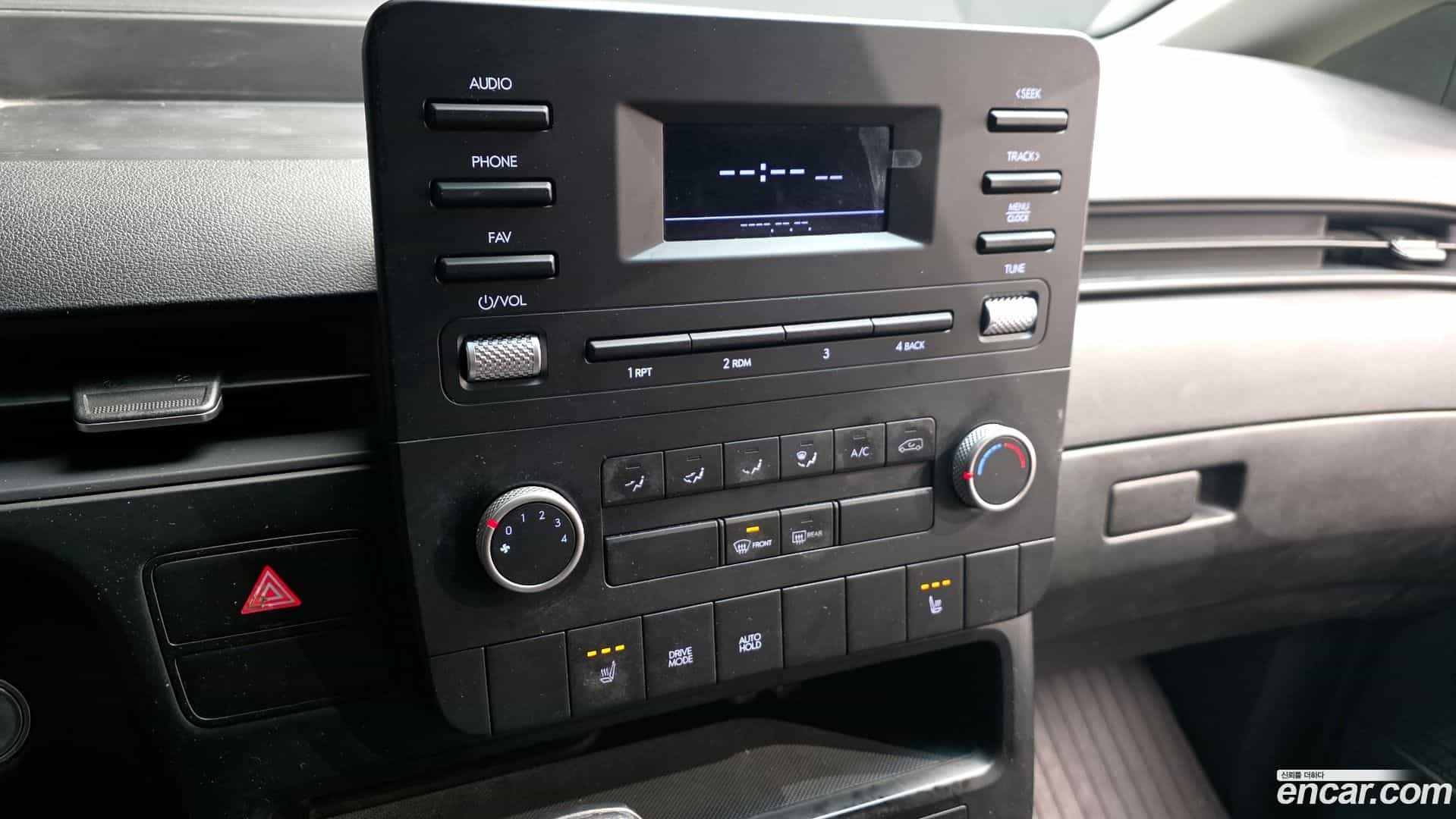 Staria Hyundai 2022.2-OPTION-015