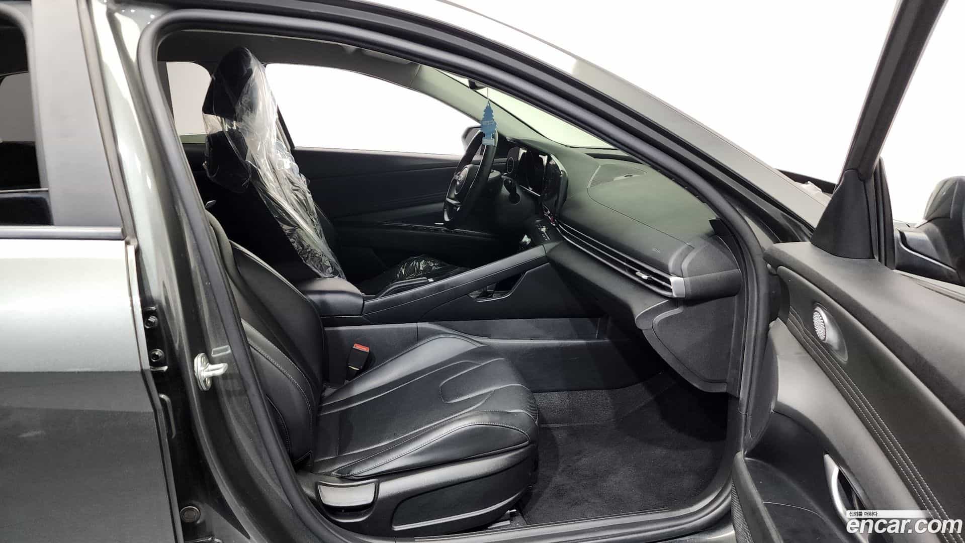 AVANTE Hyundai 2021.5-OPTION-015