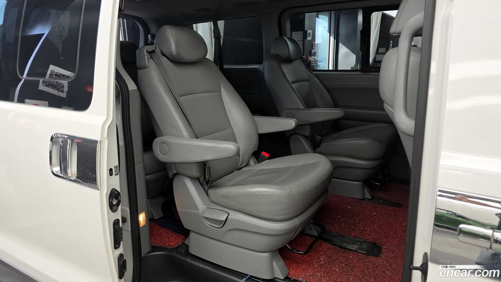 Starex Hyundai 2019.5-OPTION-016