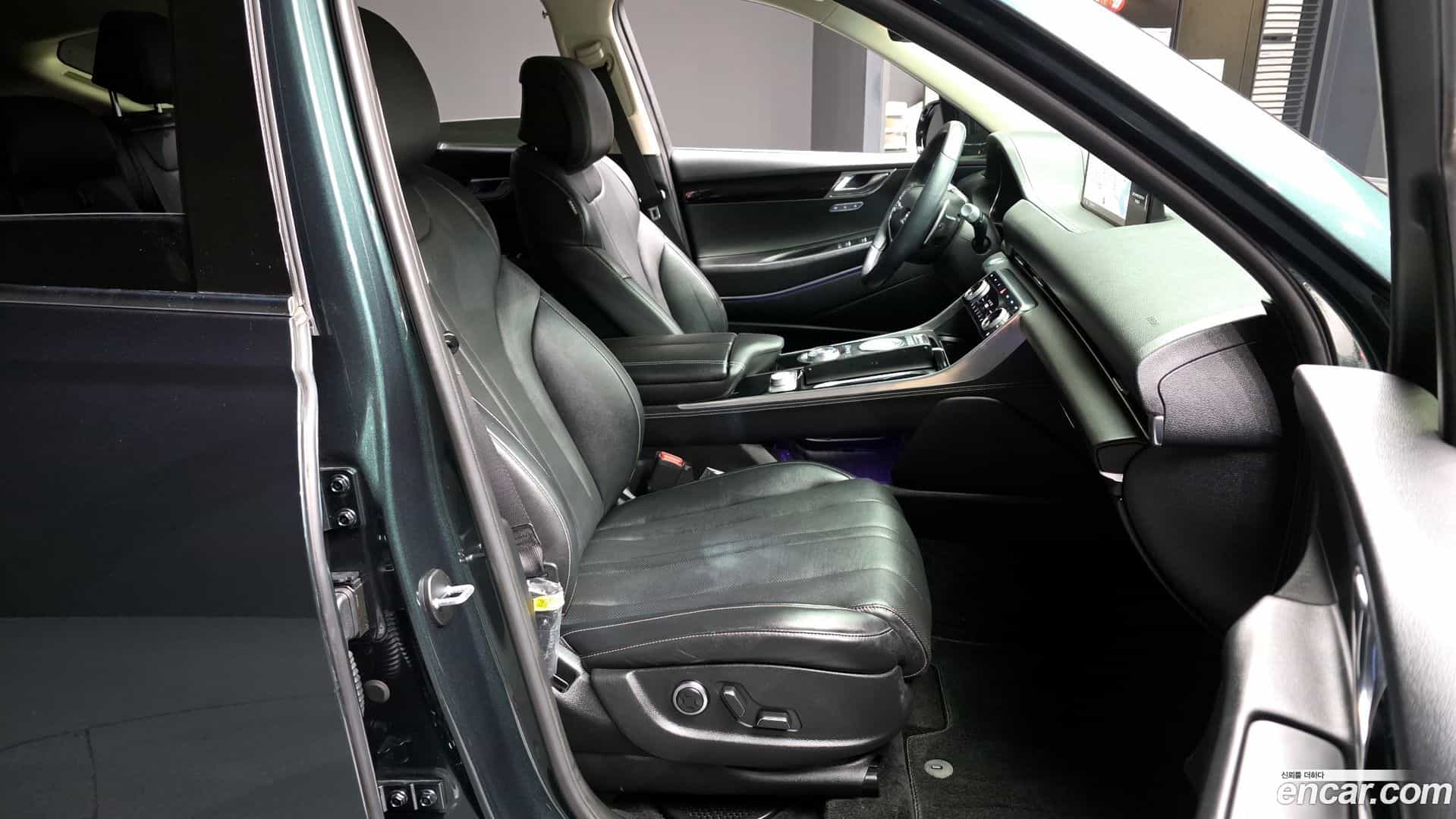 GV80 Genesis 2022.3-OPTION-015