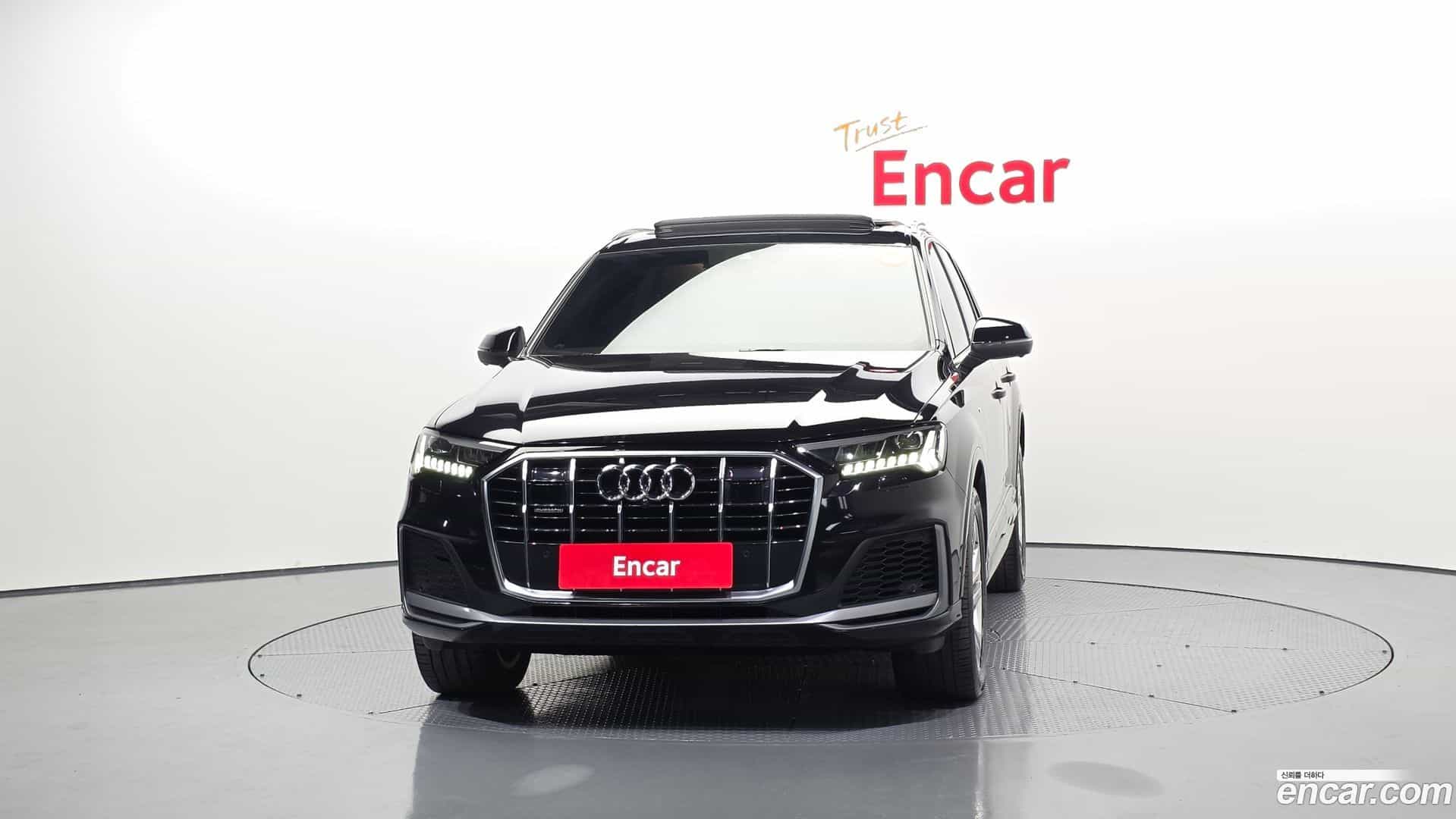 Q7 Audi 2021.1-OUTER-003