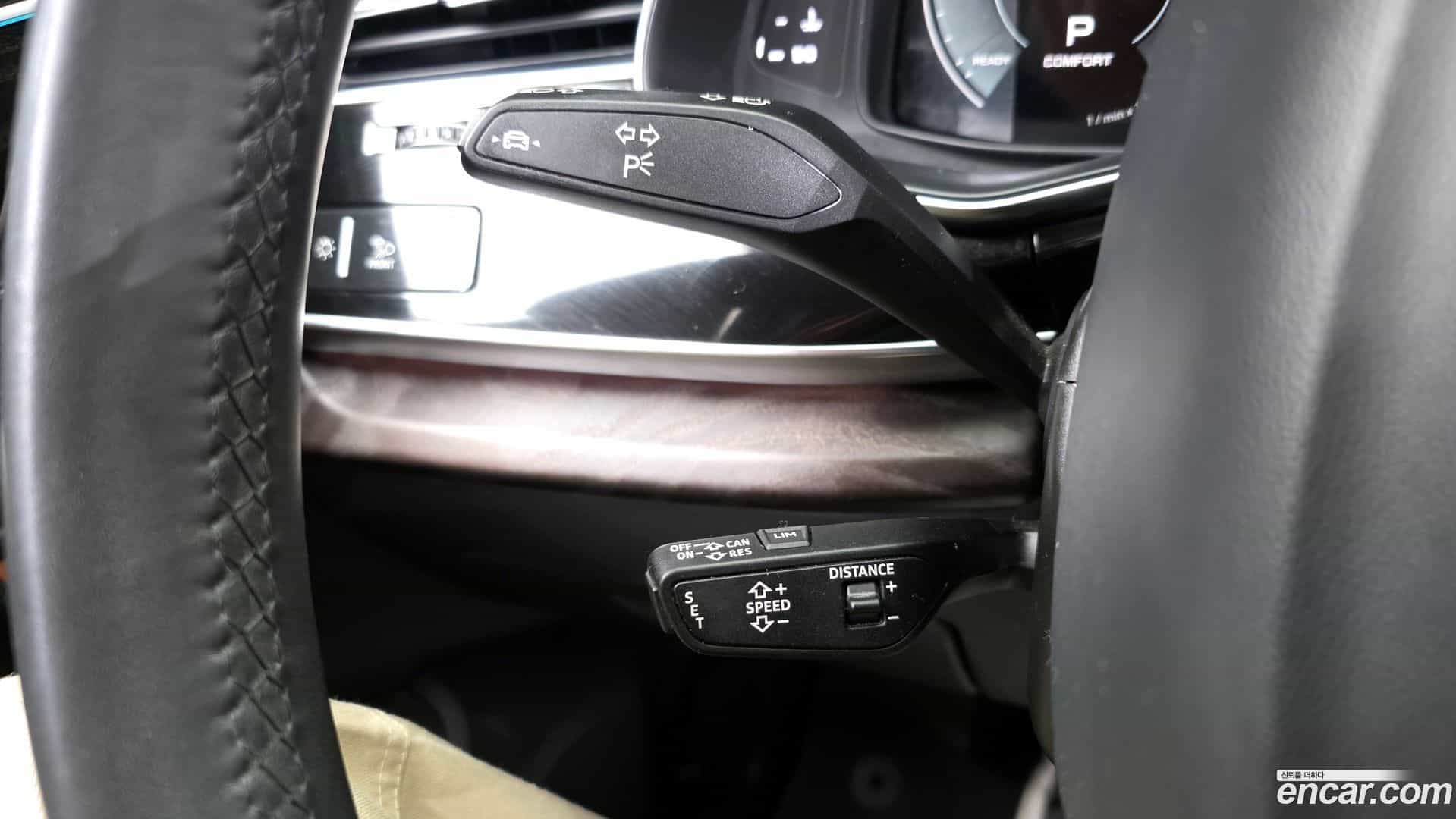 Q7 Audi 2021.1-OPTION-021