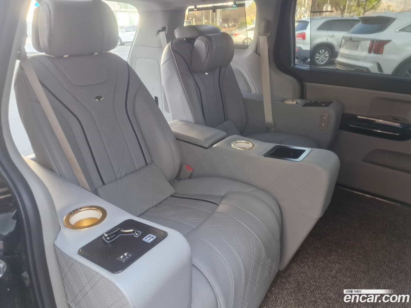 Canival Kia 2018.7-OUTER-001