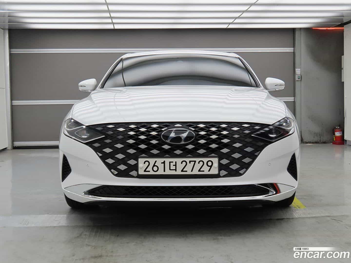 Grandeur Hyundai 2020.6-OUTER-003
