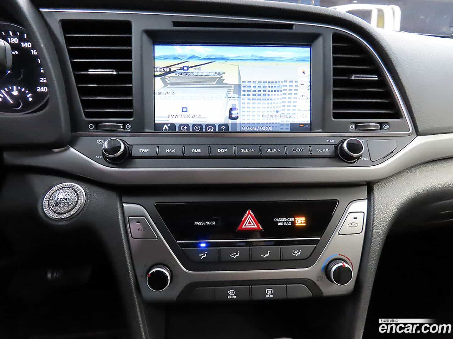 AVANTE Hyundai 2017.1-OPTION-016