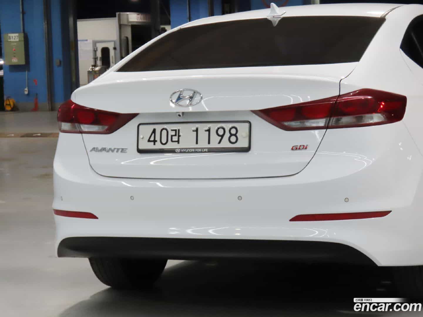 AVANTE Hyundai 2017.1-OPTION-021