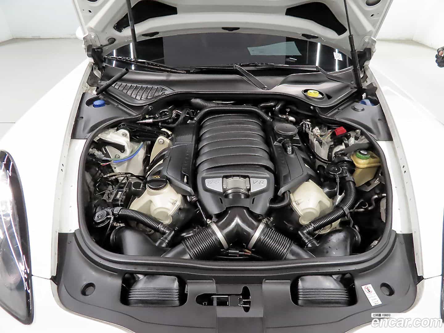 Panamera Porsche 2013.2-OUTER-006