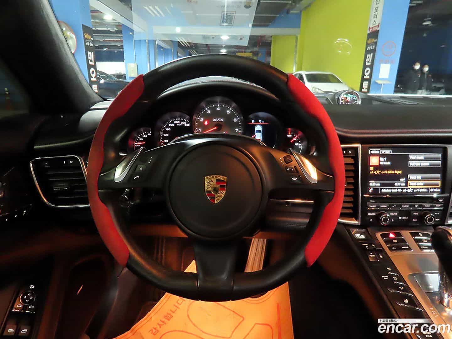 Panamera Porsche 2013.2-OPTION-024