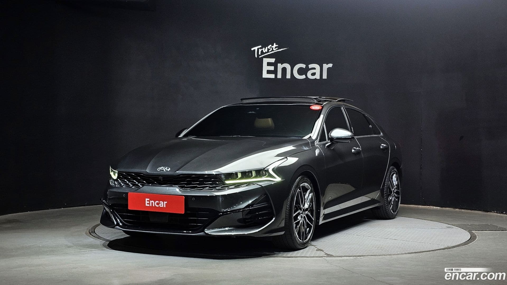 Main__Slider__Photo:K5 Kia 2020.10-0
