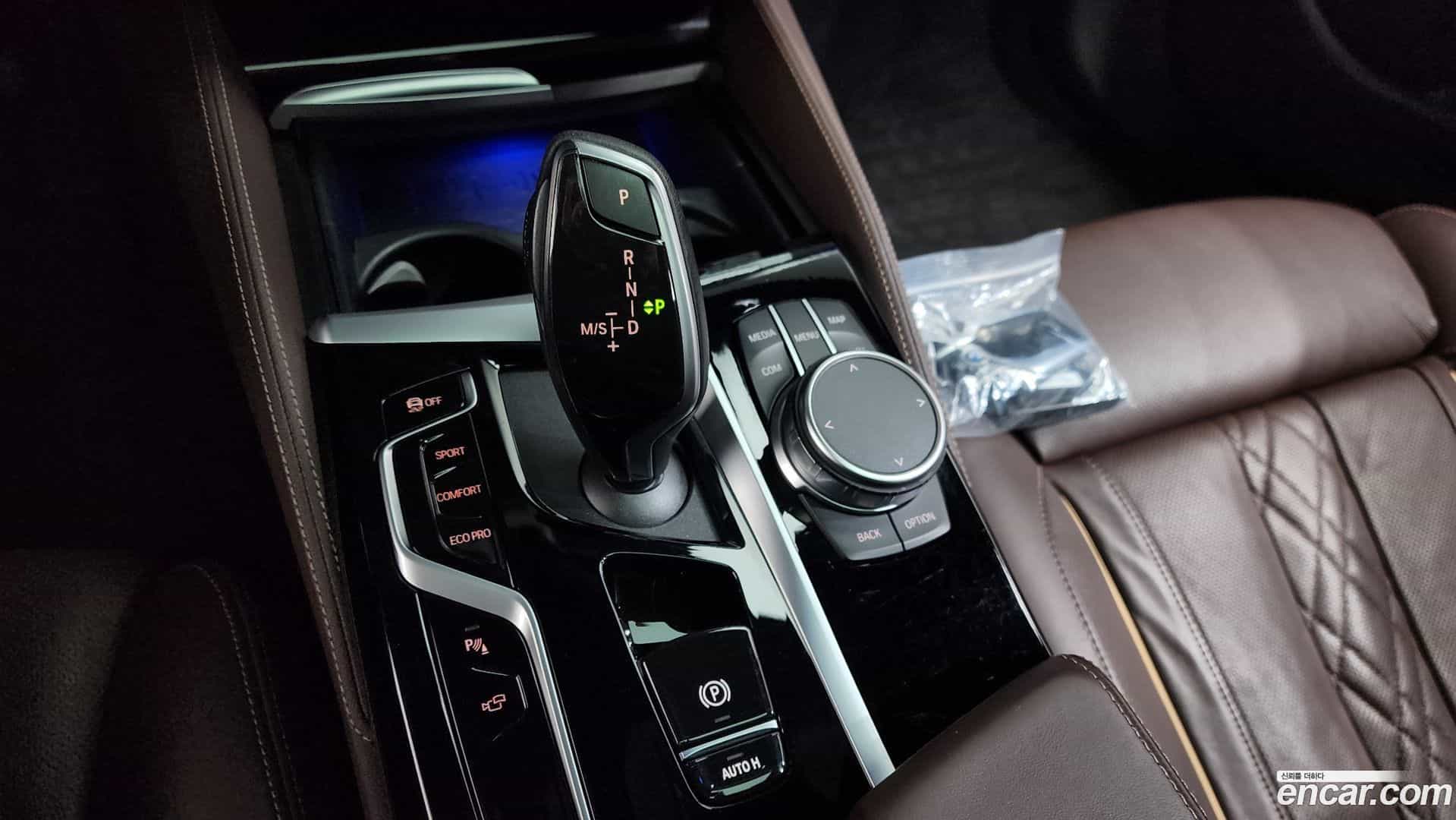 5-Series BMW 2021.4-INNER-009
