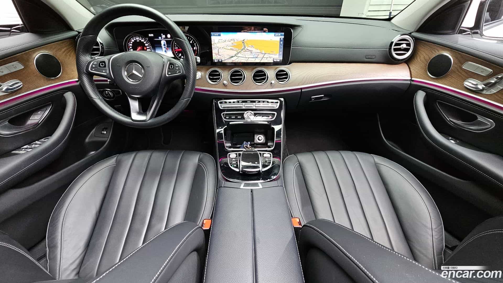 E-Class Mercedes-Benz 2016.7-INNER-007