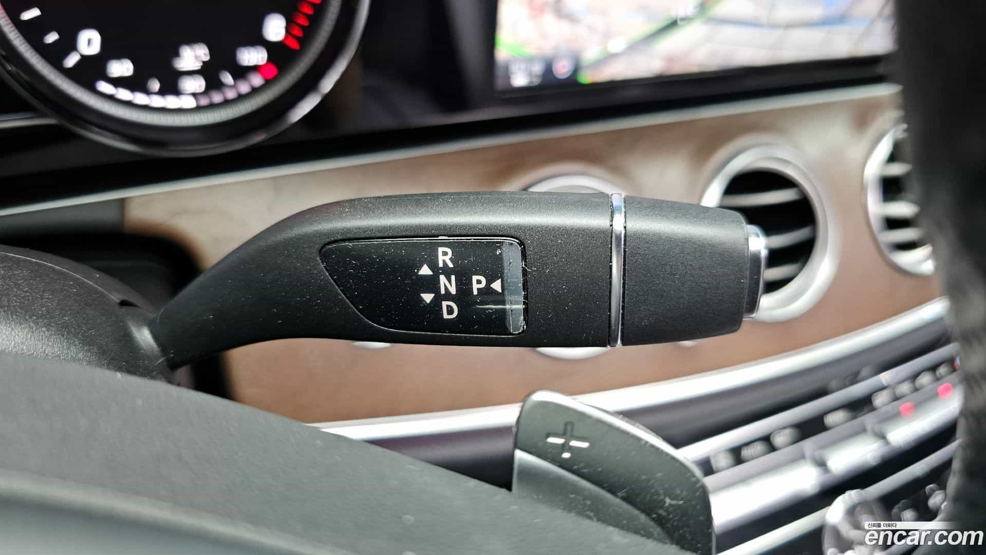 E-Class Mercedes-Benz 2016.7-INNER-009