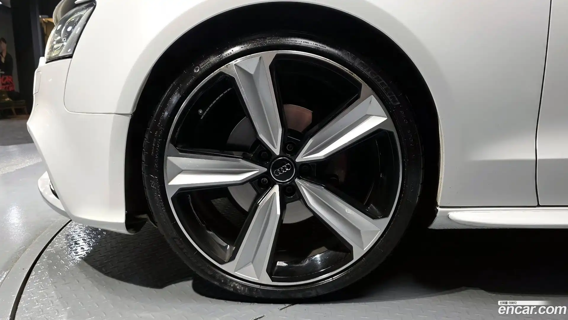 A5 Audi 2013.9-OUTER-005