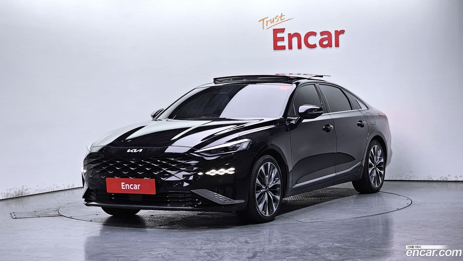 Main__Slider__Photo:K8 Kia 2022.1-0