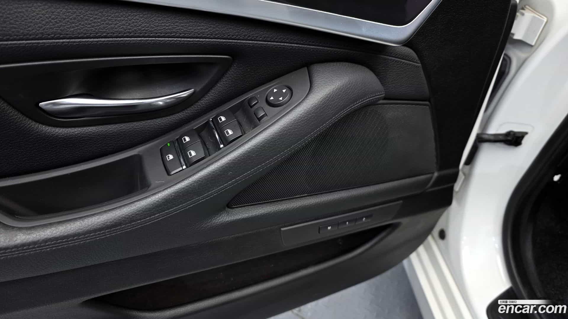 5-Series BMW 2014.4-OPTION-015