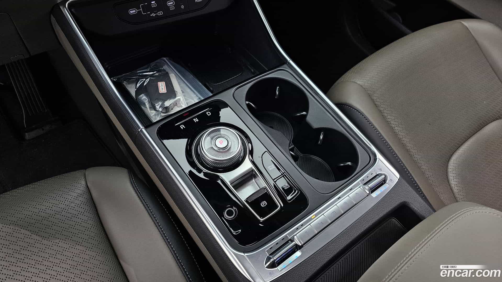 Canival Kia 2023.10-INNER-009
