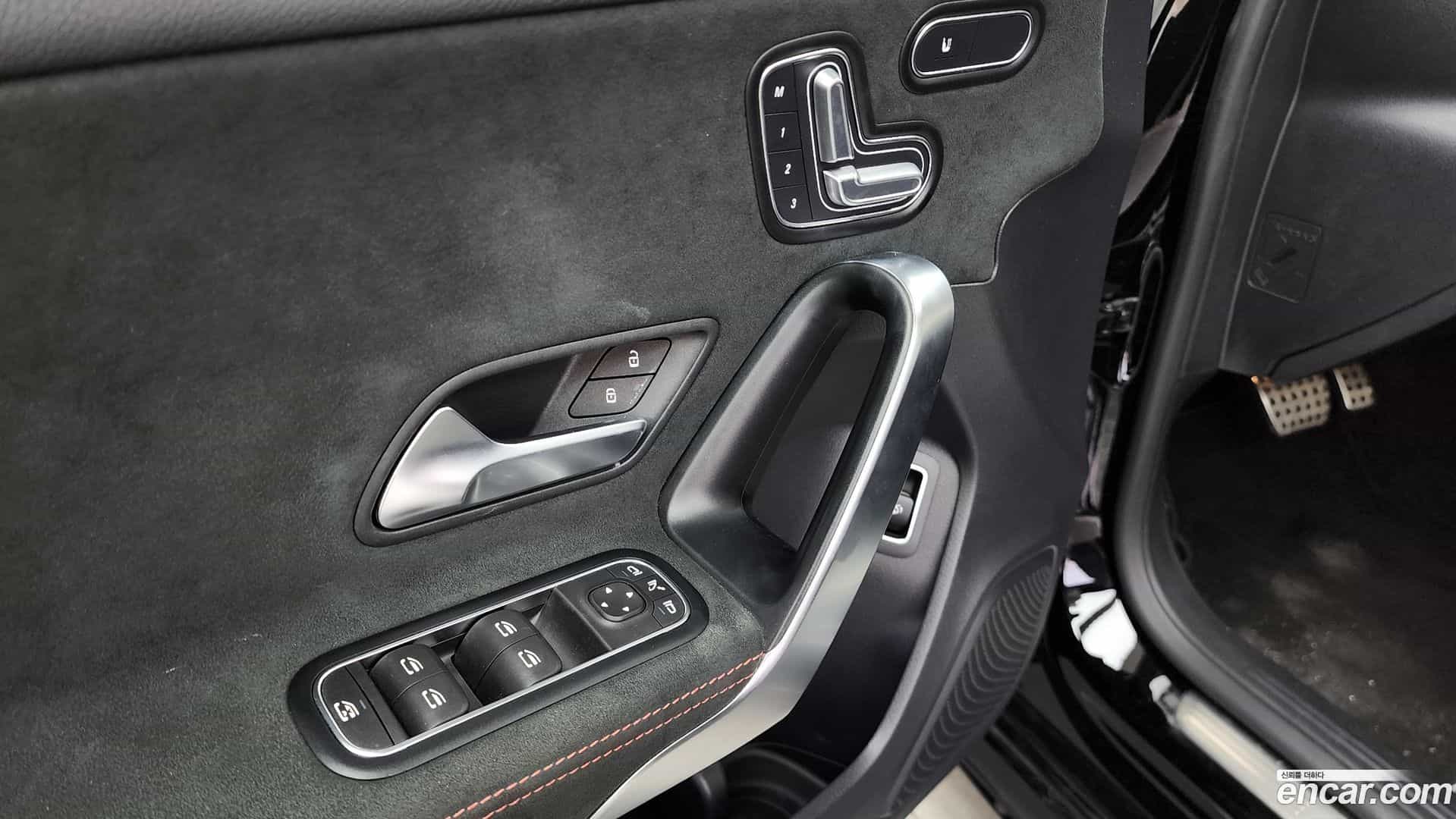 A-Class Mercedes-Benz 2022.11-OPTION-023