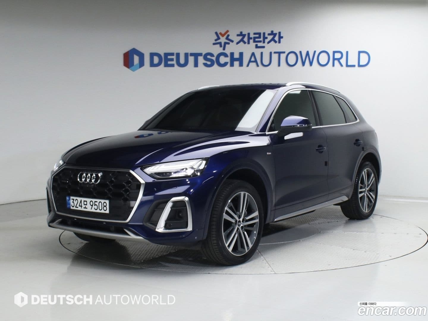Main__Slider__Photo:Q5 Audi 2022.3-0