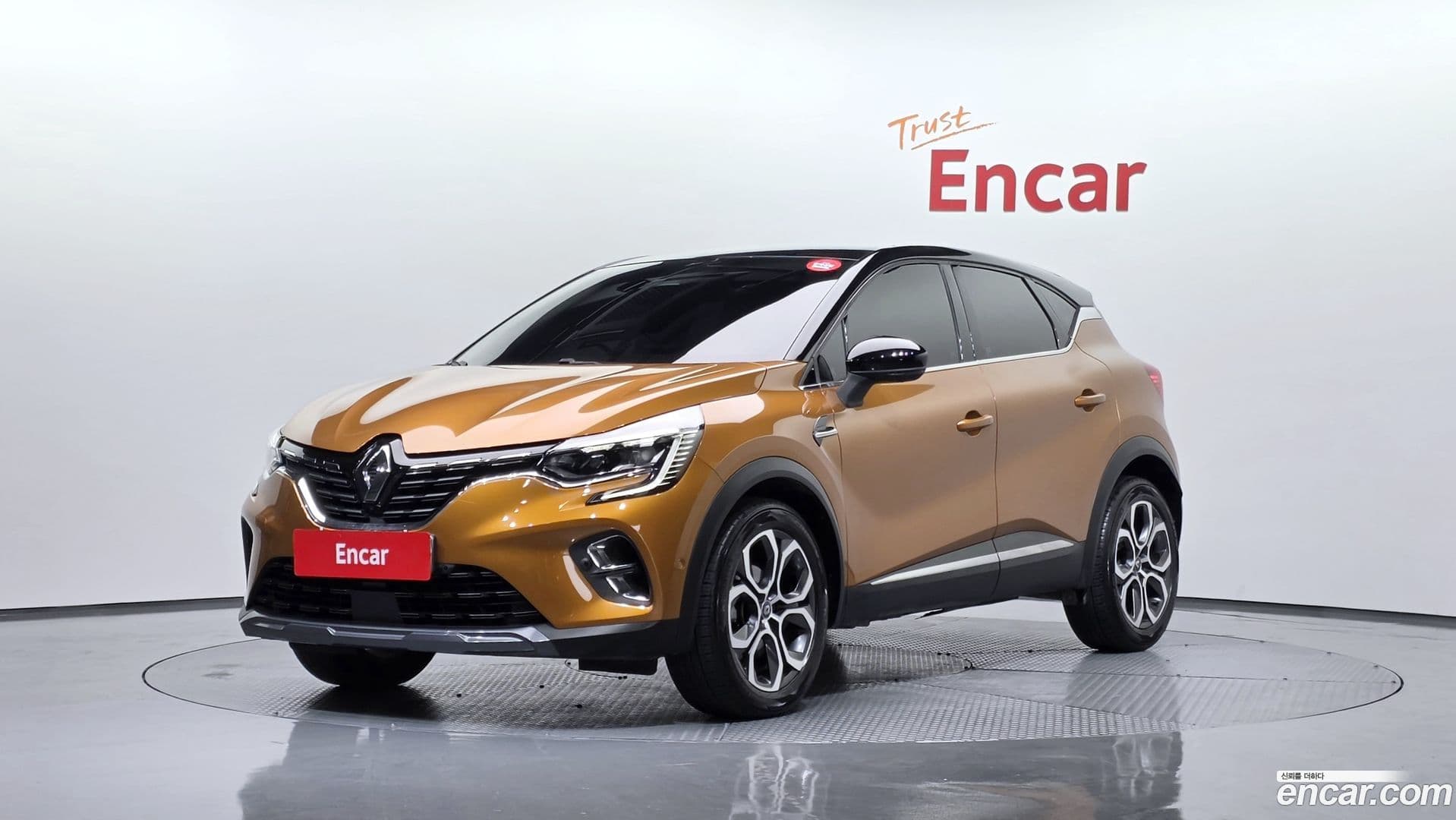Main__Slider__Photo:Captur Renault Korea 2020.10-0