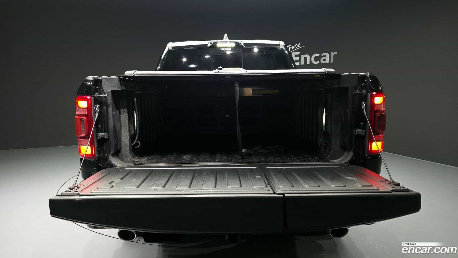 Ram Pick Up Dodge 2021.6-OPTION-024