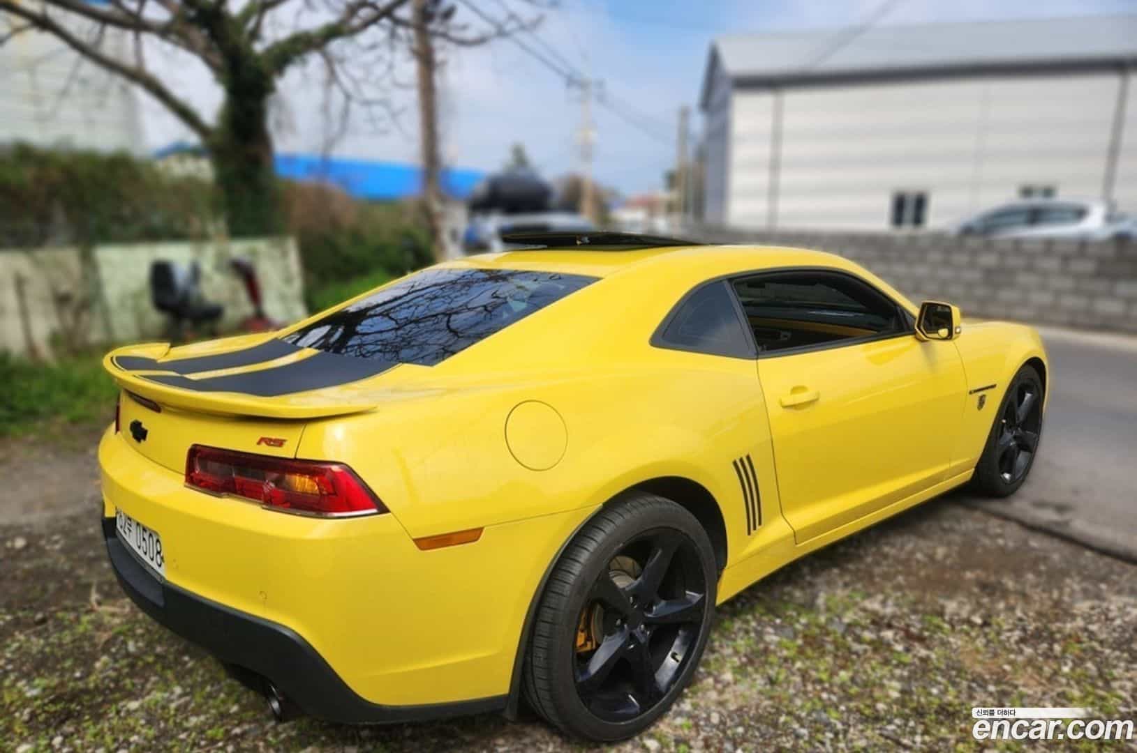 Camaro Chevrolet 2015.10-OUTER-002