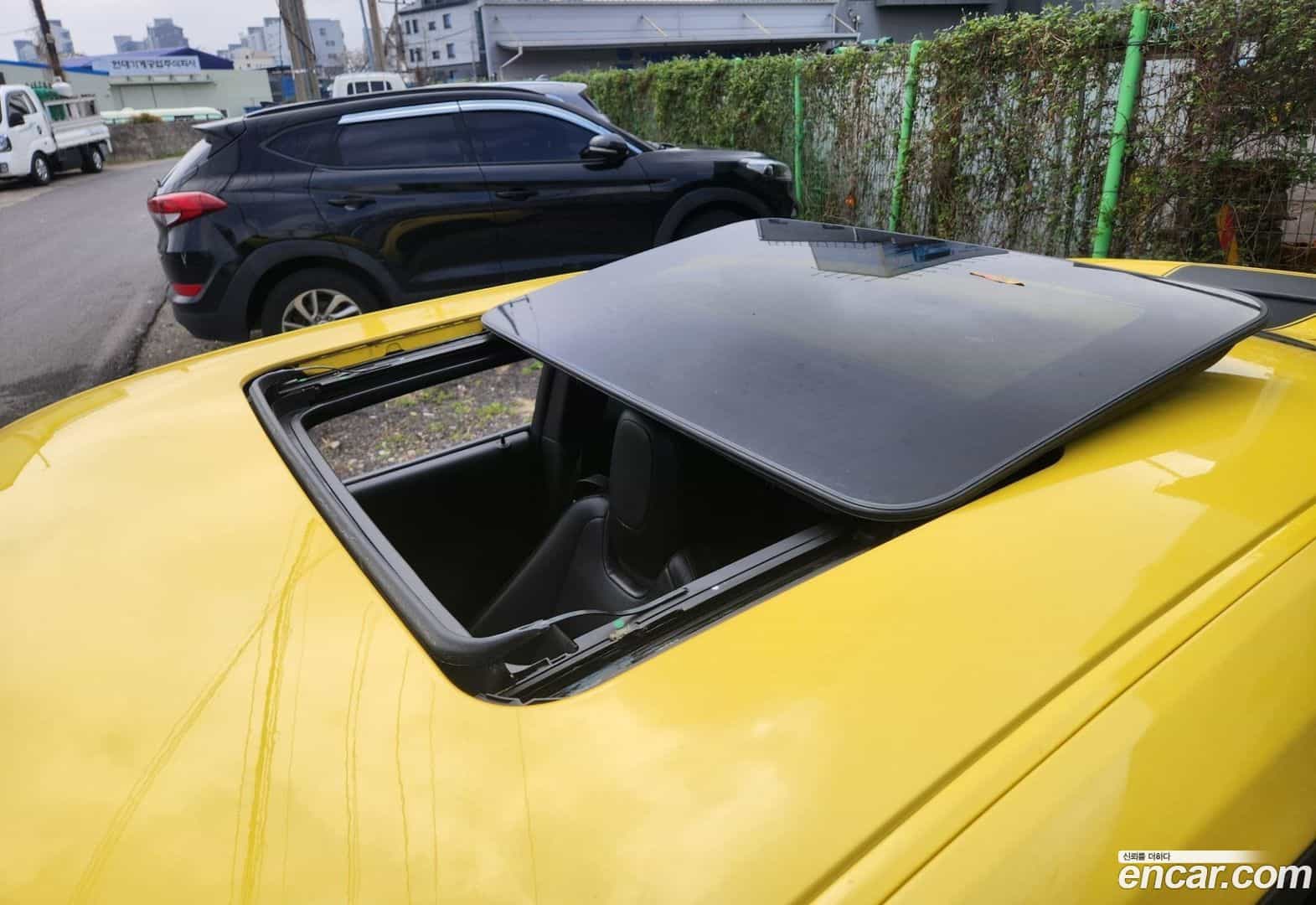 Camaro Chevrolet 2015.10-OUTER-005