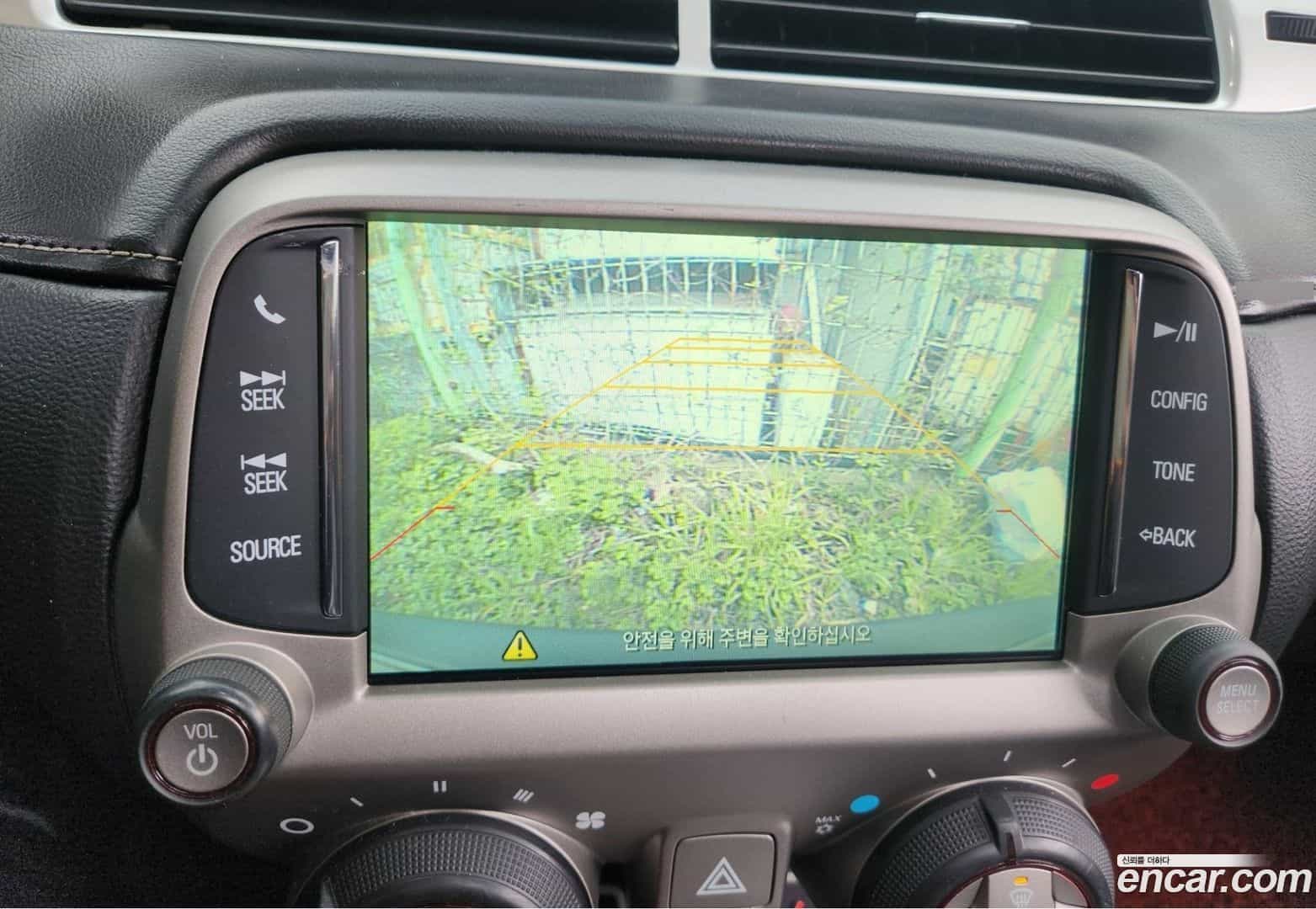 Camaro Chevrolet 2015.10-INNER-010