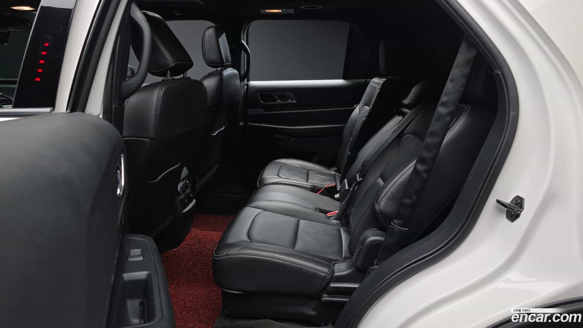 Explorer Ford 2018.3-OPTION-016