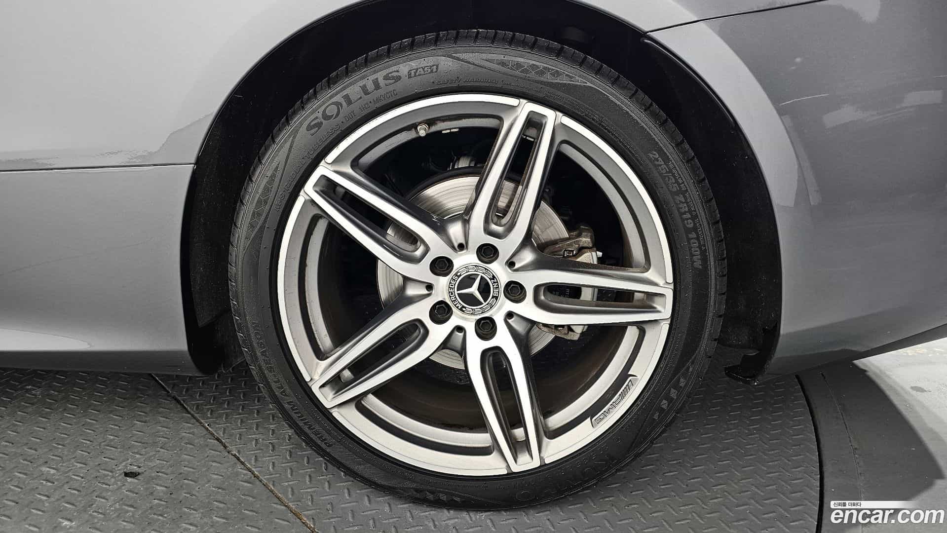E-Class Mercedes-Benz 2019.11-OUTER-031