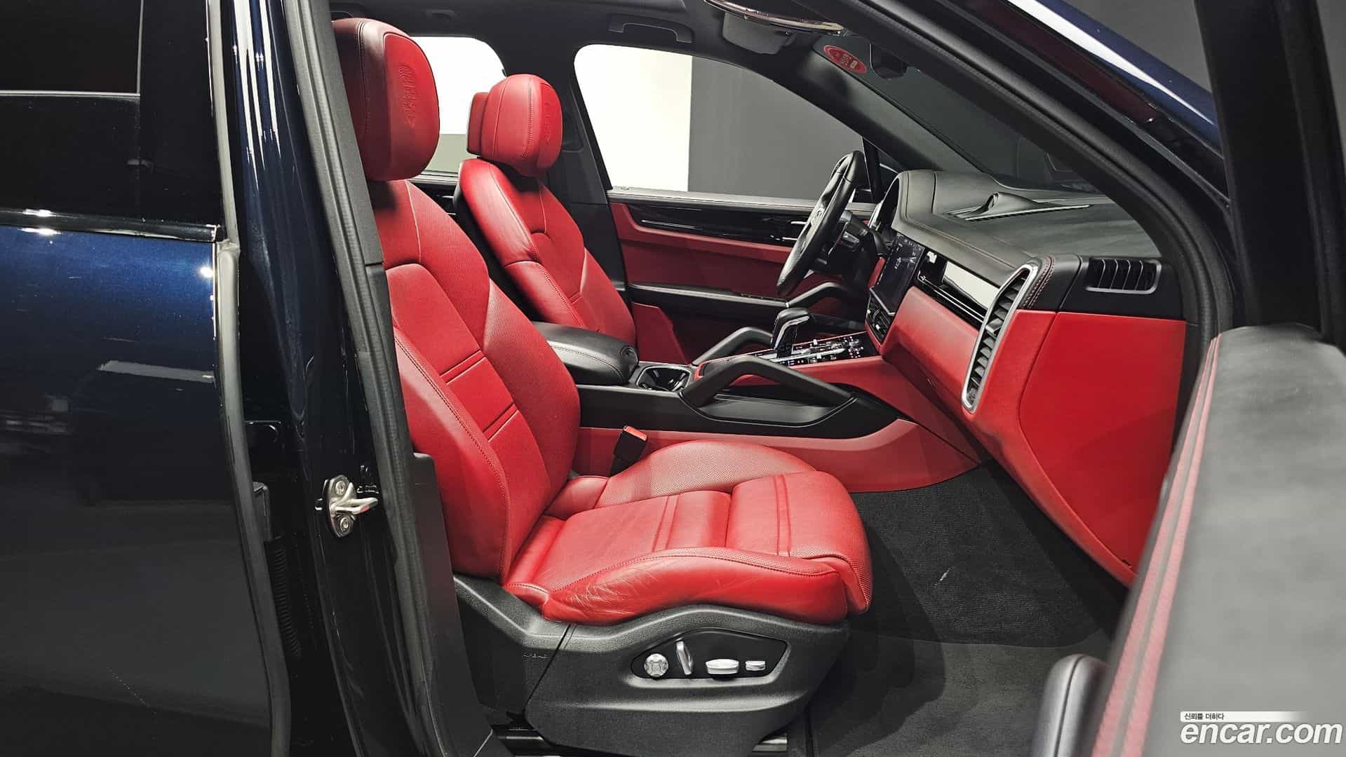 Cayenne Porsche 2020.4-INNER-010