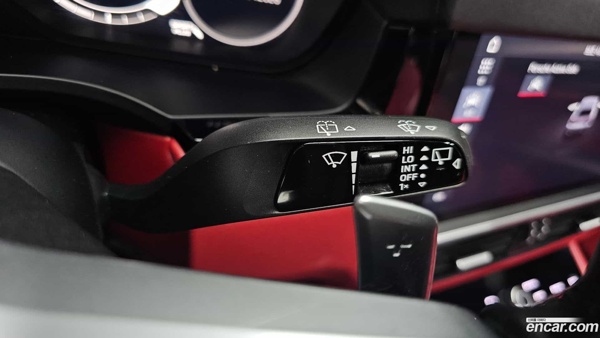 Cayenne Porsche 2020.4-OPTION-044