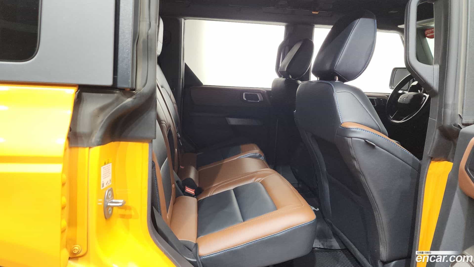 Bronco Ford 2022.11-OPTION-021