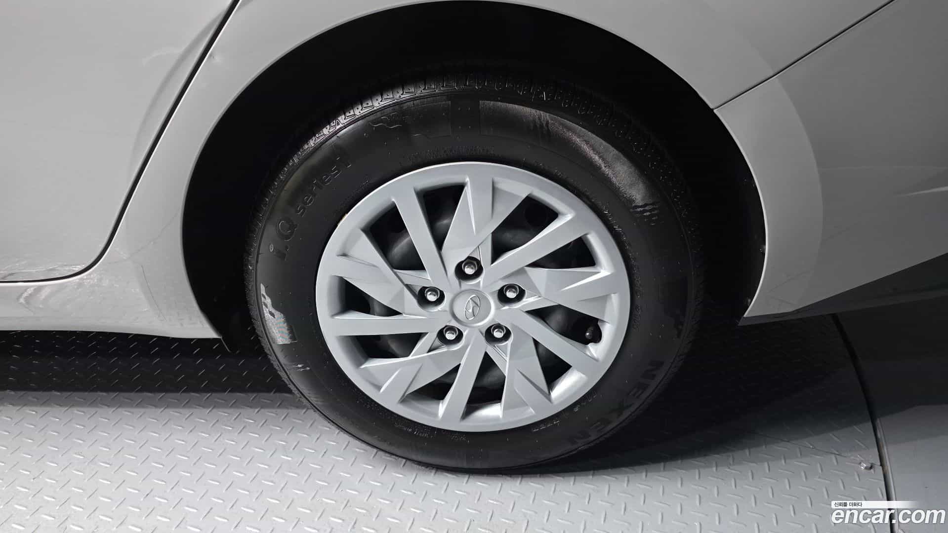 AVANTE Hyundai 2021.2-OUTER-005